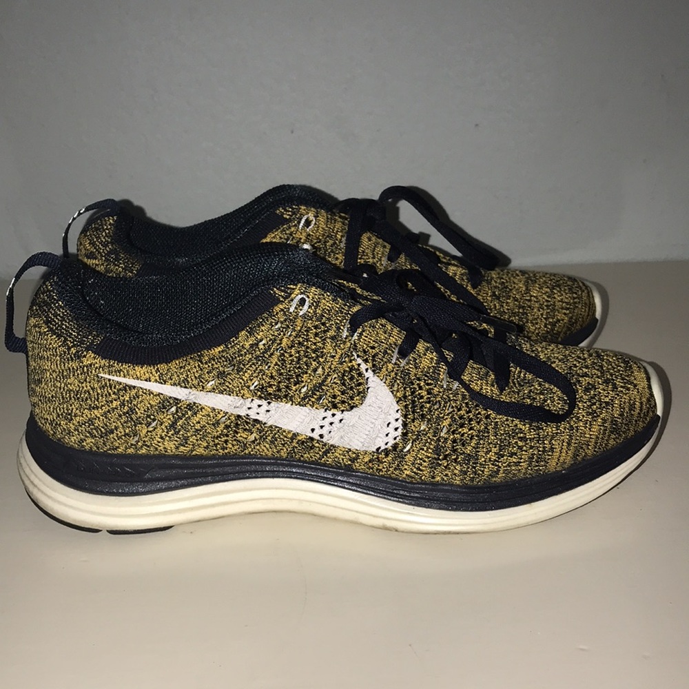 Nike Flyknit Lunar 1